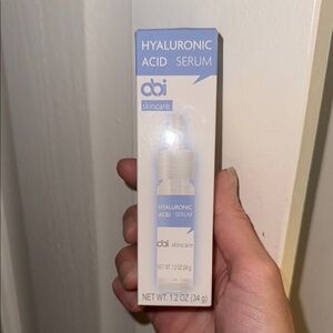 Hyaluronic Acid Serum - White and Blue